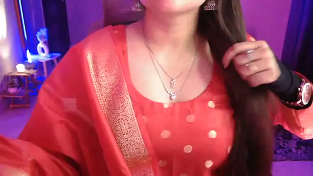 Mitikaa online show from November 8, 2:28 pm