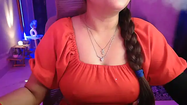 Mitikaa online show from November 20, 1:44 pm