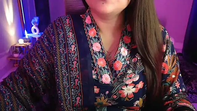 Mitikaa online show from November 24, 2:17 pm