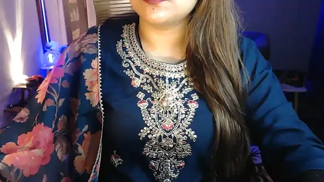 Mitikaa online show from May 15, 1:40 pm