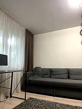 Snapshot of NNNoire chatting on October 11, 9:41 am NNNoire online show from October 11, 9:41 am