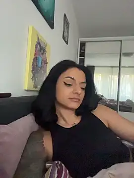 NNNoire online show from November 14, 1:43 pm