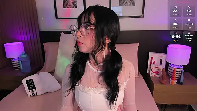 vi anaya online show from November 12, 11:43 am