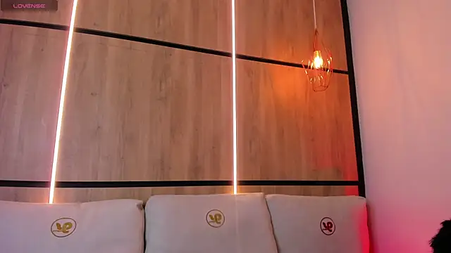 ashlyn parker online show from September 25, 8:12 pm