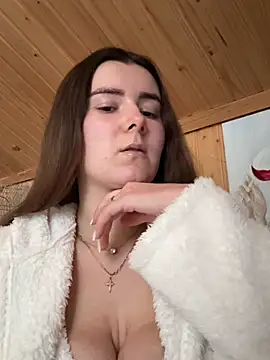 mewKate online show from February 19, 2:57 pm