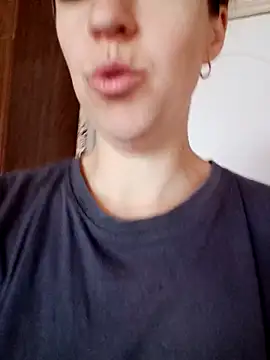 Calibers2932 online show from October 19, 8:15 am