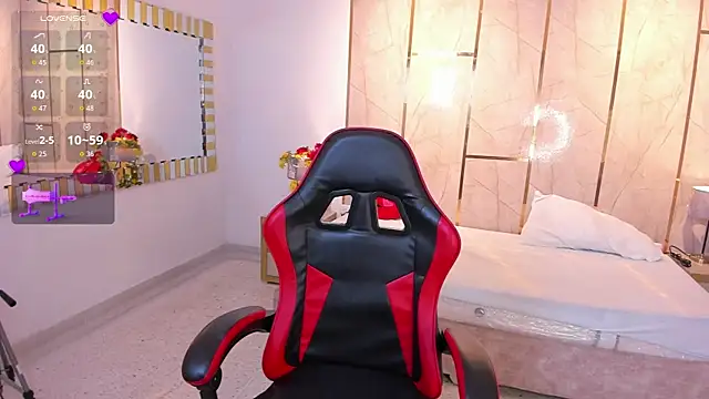 TylerBloom online show from December 2, 2:01 pm