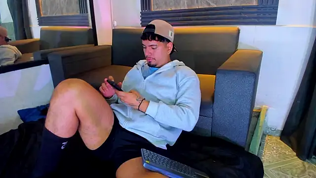 EnriquevillaF online show from October 3, 11:29 am