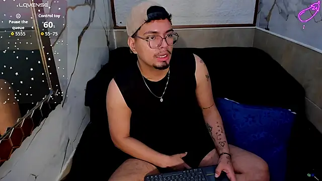 EnriquevillaF online show from October 6, 12:13 pm