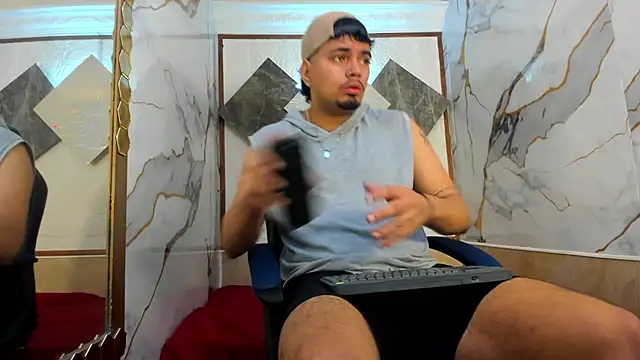 EnriquevillaF online show from October 8, 11:52 am