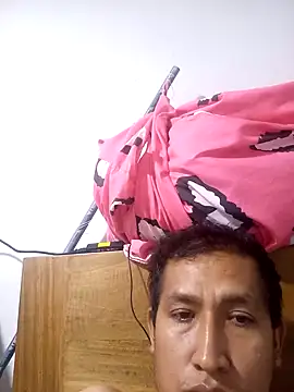 Snapshot of Elpeque_x40 chatting on January 20, 2:01 am Elpeque x40 online show from January 20, 2:01 am