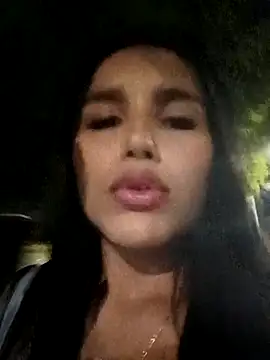 the queen of street online show from November 22, 4:00 am