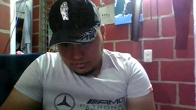 parejanuevahoff online show from November 4, 11:26 pm