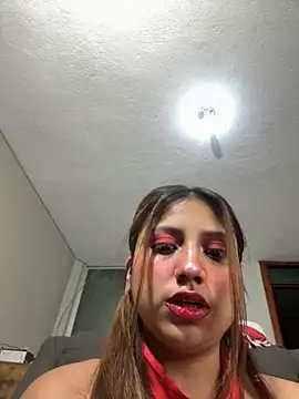 Snapshot of Adrianisx chatting on October 4, 3:04 am Adrianisx online show from October 4, 3:04 am