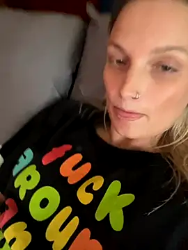 justpeachybaby online show from September 30, 8:58 pm