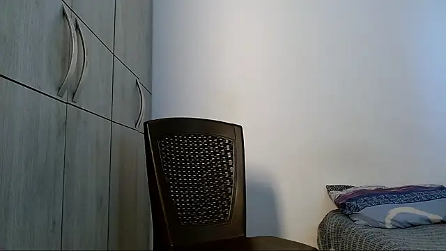 lonelydick2002 online show from March 11, 7:31 pm