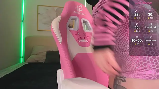 blue nymph1 online show from December 21, 3:35 am