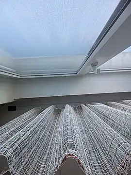 Snapshot of Lauren_Amabel chatting on February 19, 10:44 am Lauren Amabel online show from February 19, 10:44 am