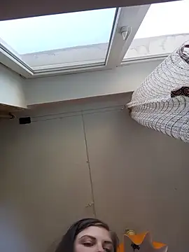 Snapshot of Lauren_Amabel chatting on March 13, 8:10 am Lauren Amabel online show from March 13, 8:10 am