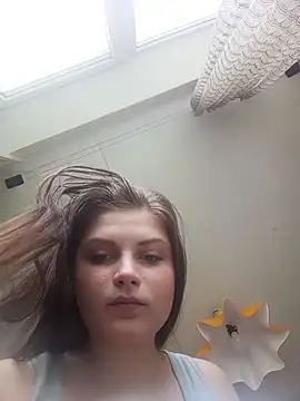 Lauren Amabel online show from May 14, 10:11 am