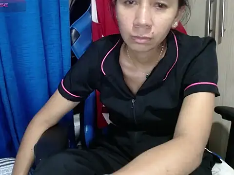 Danielagomez33 online show from January 8, 12:46 am