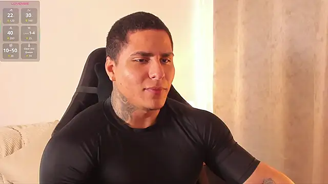 Maximoscott online show from February 10, 7:29 pm