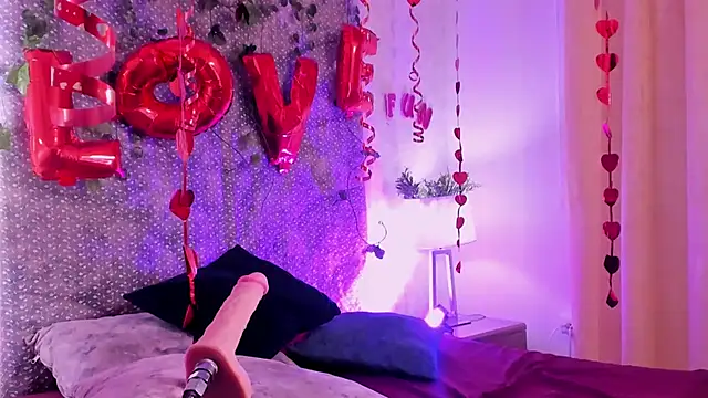 Snapshot of VeronicaOlson_ chatting on February 14, 7:49 am VeronicaOlson  online show from February 14, 7:49 am