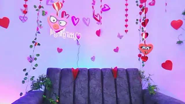 VeronicaOlson  online show from February 7, 3:54 am