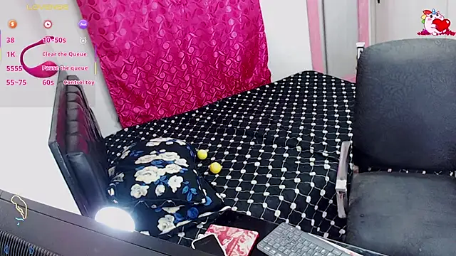 kimberly bellu online show from September 14, 10:53 pm