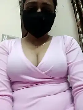 Snapshot of karishma_kappur chatting on January 11, 5:51 pm karishma kappur online show from January 11, 5:51 pm