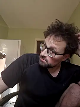 Snapshot of littlehairyman chatting on March 4, 2:32 pm littlehairyman online show from March 4, 2:32 pm