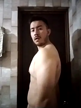 Man456545 online show from May 4, 2:35 pm