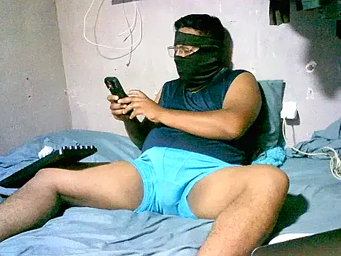 Snapshot of SergCarMX1 chatting on July 20, 6:10 pm SergCarMX1 online show from July 20, 6:10 pm