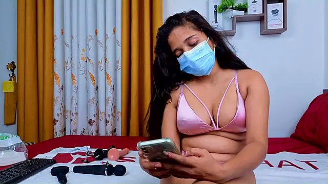 Tatoo girl online show from October 31, 6:53 pm