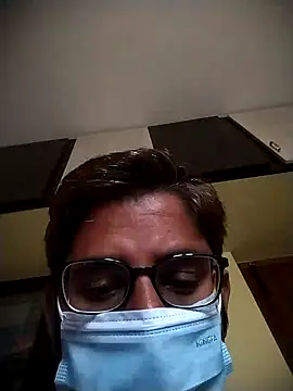 Snapshot of vannaaaa100 chatting on January 8, 2:14 am vannaaaa100 online show from January 8, 2:14 am