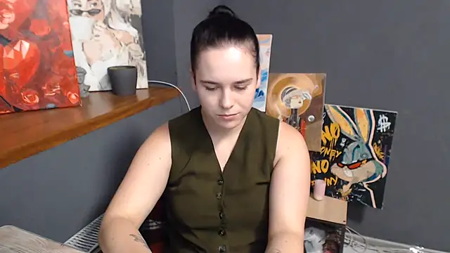 Snapshot of mini_girly chatting on July 1, 1:13 pm mini girly online show from July 1, 1:13 pm