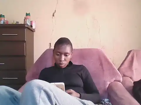 Hotdaily04 online show from May 18, 5:57 am