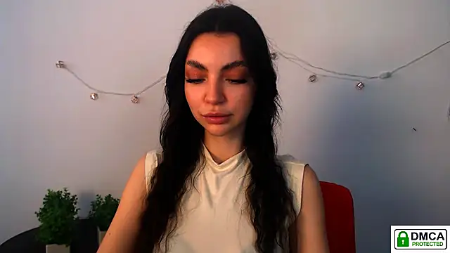 Lexi Jous online show from April 17, 12:52 pm