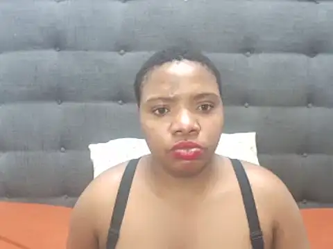 Devinexboobs2 online show from March 1, 9:18 am
