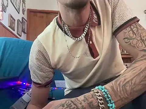 badboy366 online show from May 17, 5:42 pm
