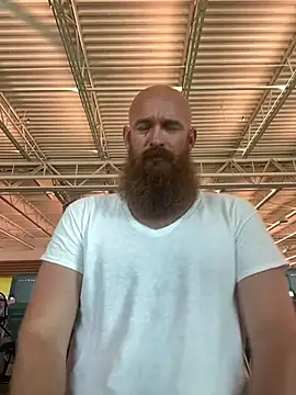 Snapshot of 32XRedBeard chatting on March 12, 1:40 pm 32XRedBeard online show from March 12, 1:40 pm