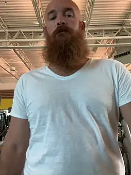 Snapshot of 32XRedBeard chatting on March 18, 1:42 pm 32XRedBeard online show from March 18, 1:42 pm