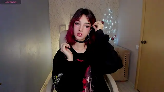 Snapshot of Ink__pleasure chatting on January 10, 4:09 pm Ink pleasure online show from January 10, 4:09 pm
