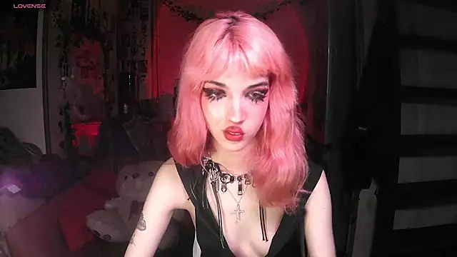 Ink  pleasure online show from October 27, 11:20 pm