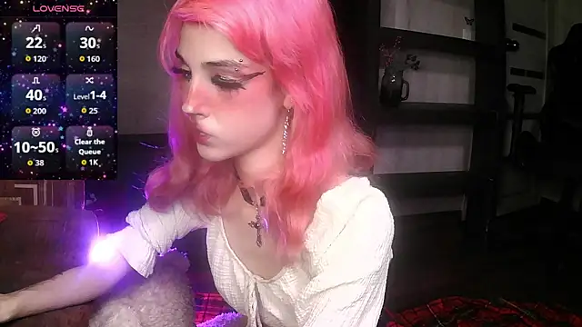 Ink  pleasure online show from November 17, 11:32 pm