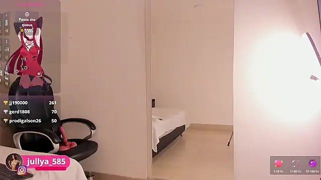 Snapshot of Jullya_x chatting on March 20, 3:36 pm Jullya x online show from March 20, 3:36 pm