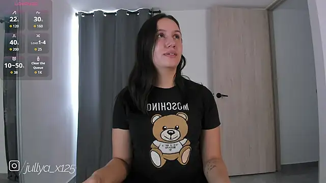 Jullya x online show from April 22, 8:32 pm