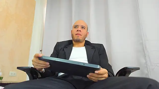 jacob lewitt online show from February 19, 7:27 pm