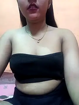 Snapshot of Eisha_20s chatting on March 18, 11:41 am Eisha 20s online show from March 18, 11:41 am