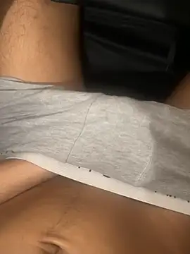 mdnn77 online show from February 15, 4:01 pm